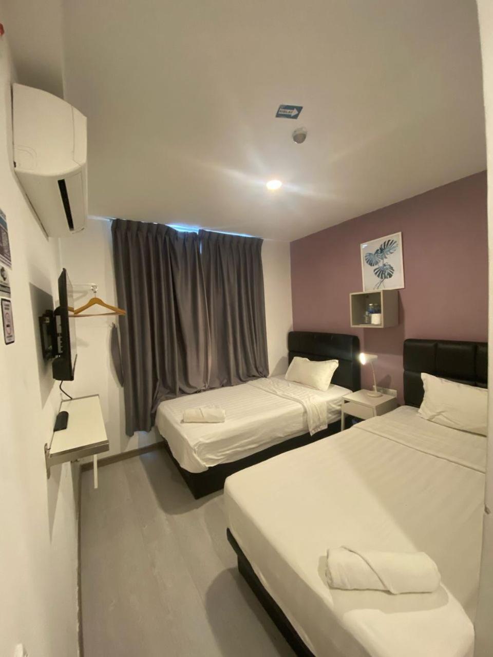 Havona Hotel - Taman Tropika Kulai Bagian luar foto