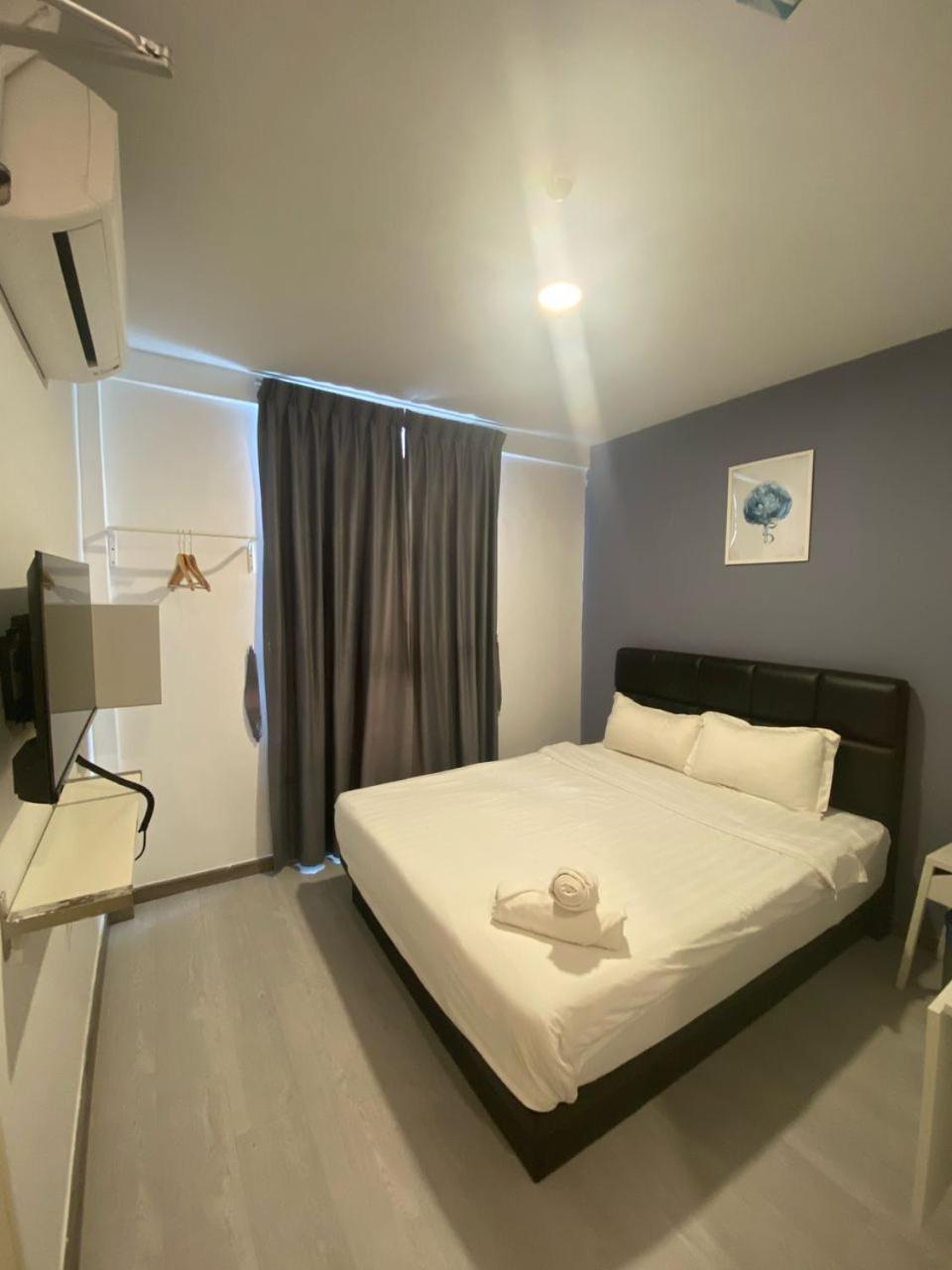 Havona Hotel - Taman Tropika Kulai Bagian luar foto